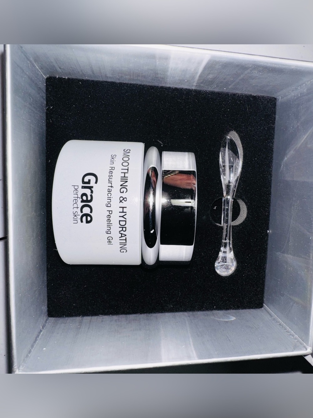 Luxury Skincare-Grace- Smoothing & Hydrating Skin Resurfacing Peeling Gel- NIB - Picture 8 of 9